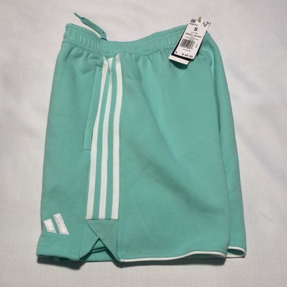 adidas Other - Adidas Fleece Shorts Mens Small Zip Pockets Tiro